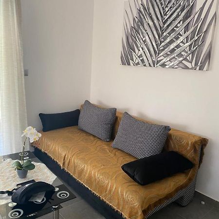 קראמוטי Seaside Apartments מראה חיצוני תמונה