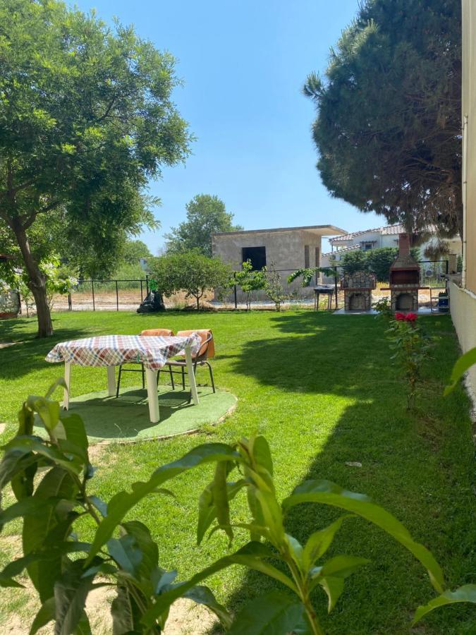 קראמוטי Seaside Apartments מראה חיצוני תמונה
